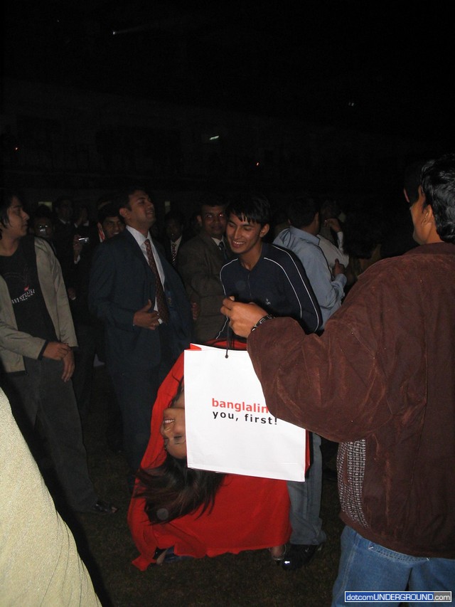 Banglalink Party Girl